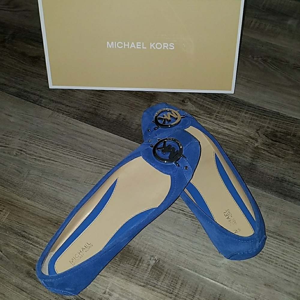 Michael Kors Suede Flats / Loafers